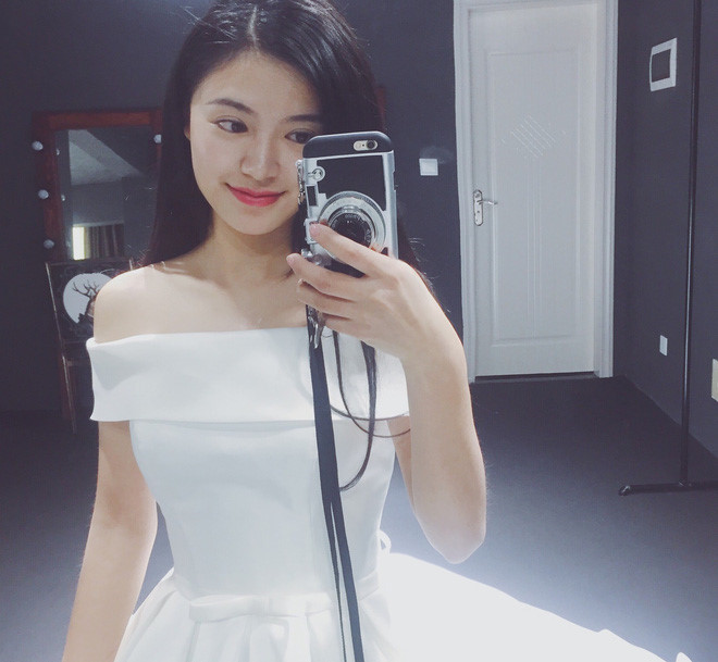 Nhiếp ảnh gia 9X vừa chụp hình đẹp, vừa xinh như hot girl Nhiếp ảnh gia 9X vừa chụp hình đẹp, vừa xinh như hot girl